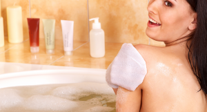 Four Ways to Use Honey to Pamper your Hair and Skin