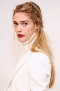 Hairstyles for Long Hair; A Fashion-Forward New Look