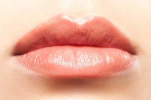 How to Apply Lipstick like A Pro?