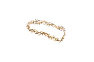 Bridal Headpieces; delicate headpieces to wear for your wedding