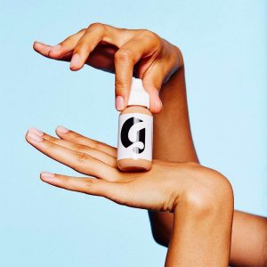 Glossier Makes its way to the UK; 6 must have Glossier products
