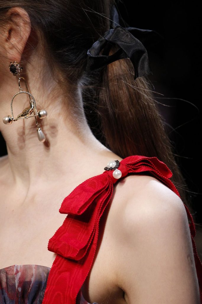 ss18's hair accessories