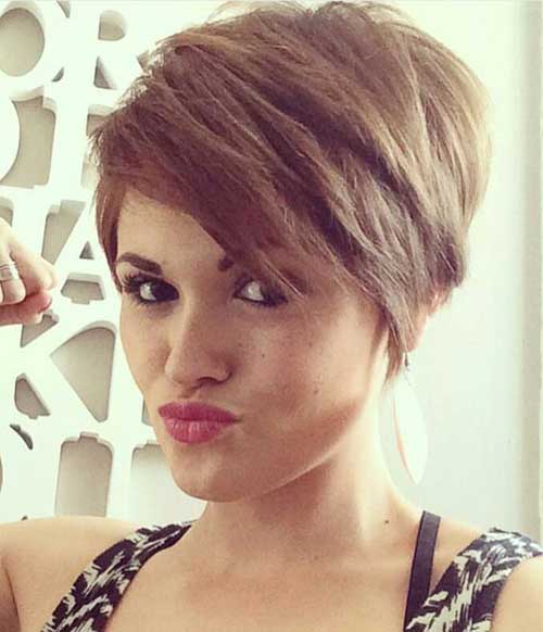 11.Short Hair Color Light Brown Hair