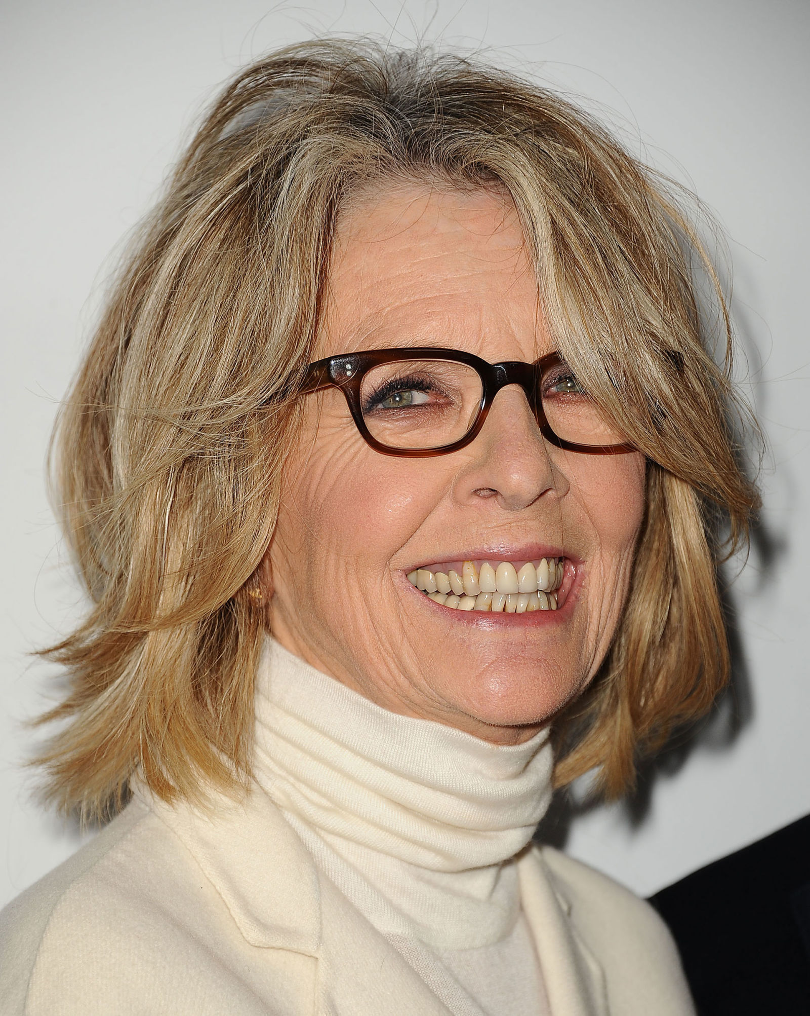 Short Hairstyles for Women Over 40