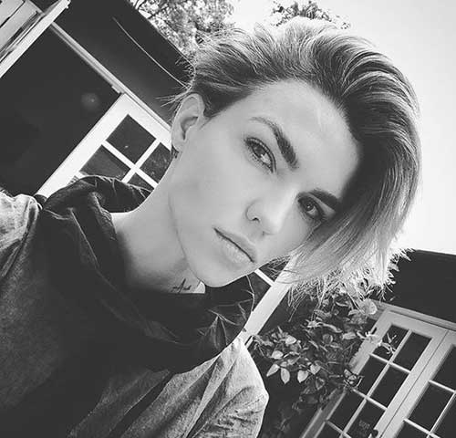 Long Pixie Cut 2018-18