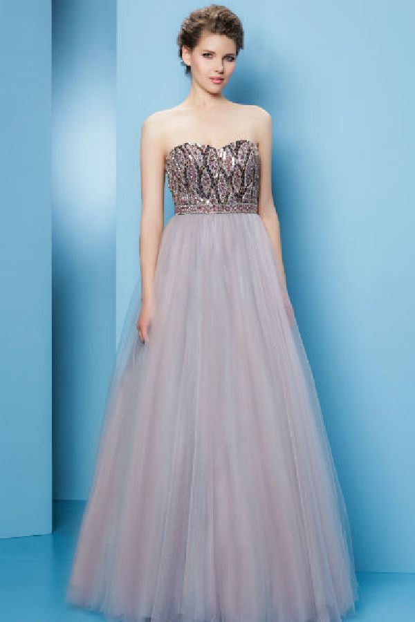 Simple Yet Stylish Evening Dress