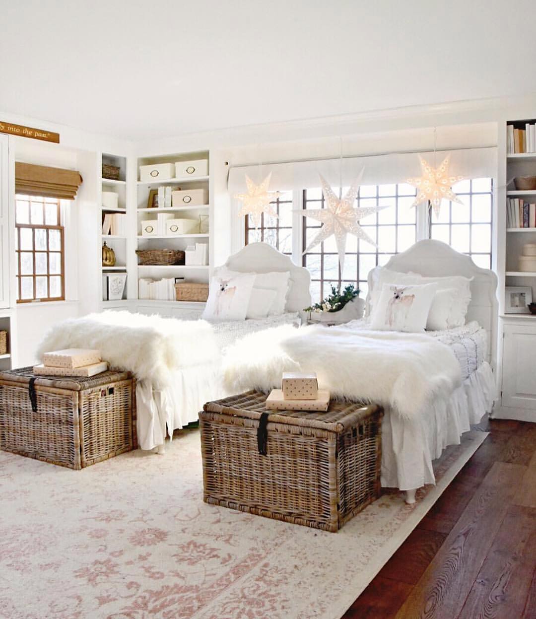 Cute Shared Vintage Bedroom