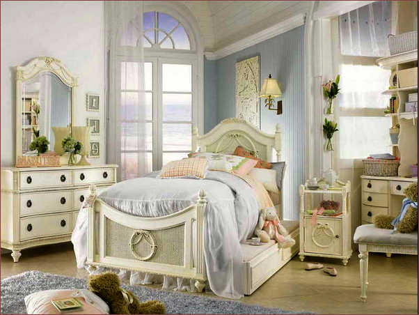 Girls Bedroom With Rustic Charm