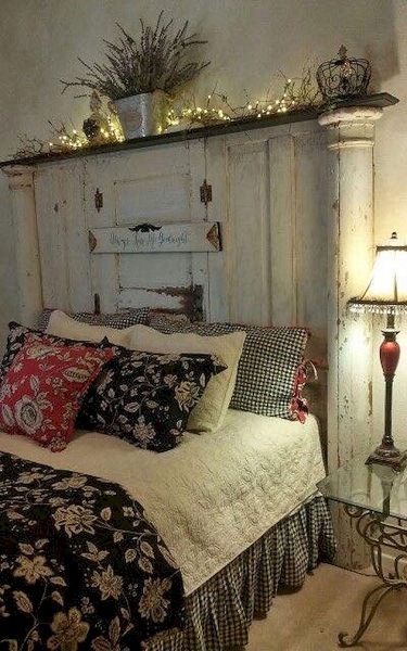 Mesmerizing Wooden Headboard Design