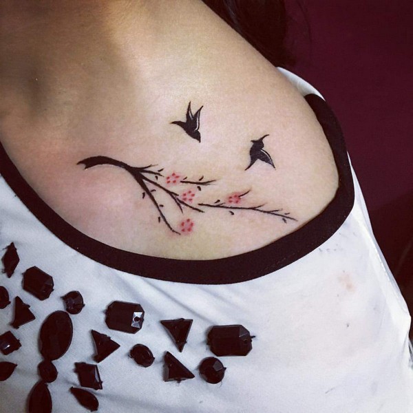 Collarbone Tattoo