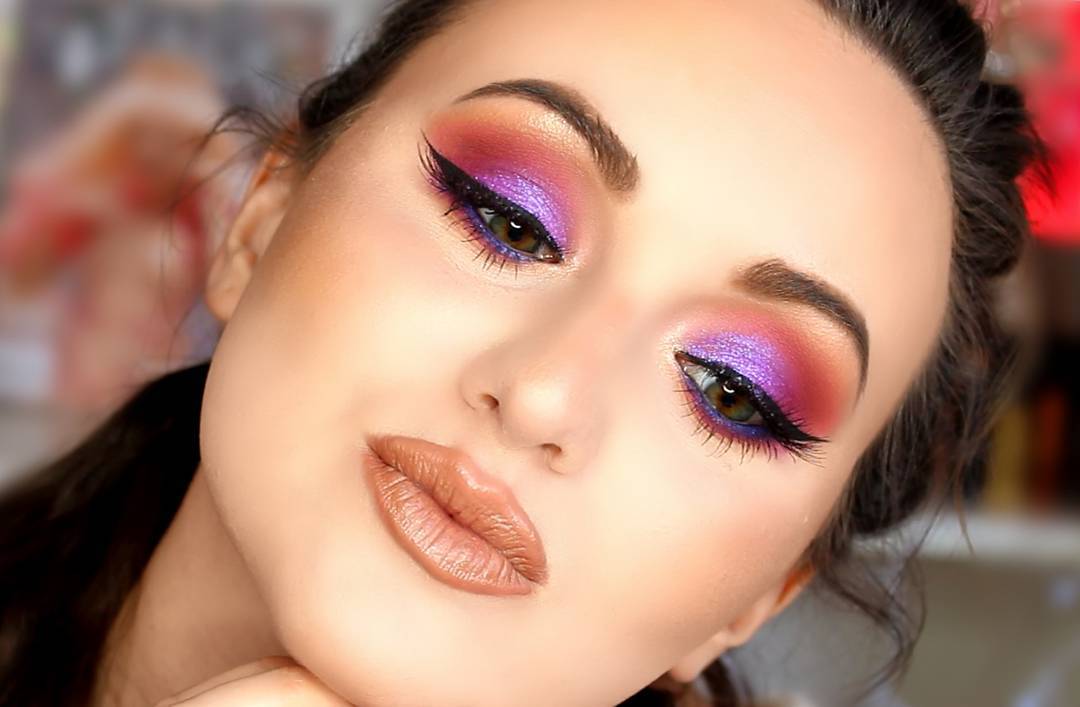 Purple And Red Smokey Tinge