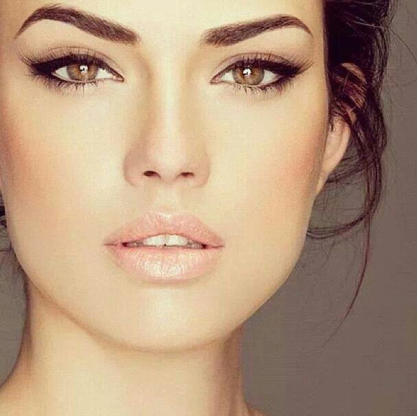 Refreshing Office Eye Makeup