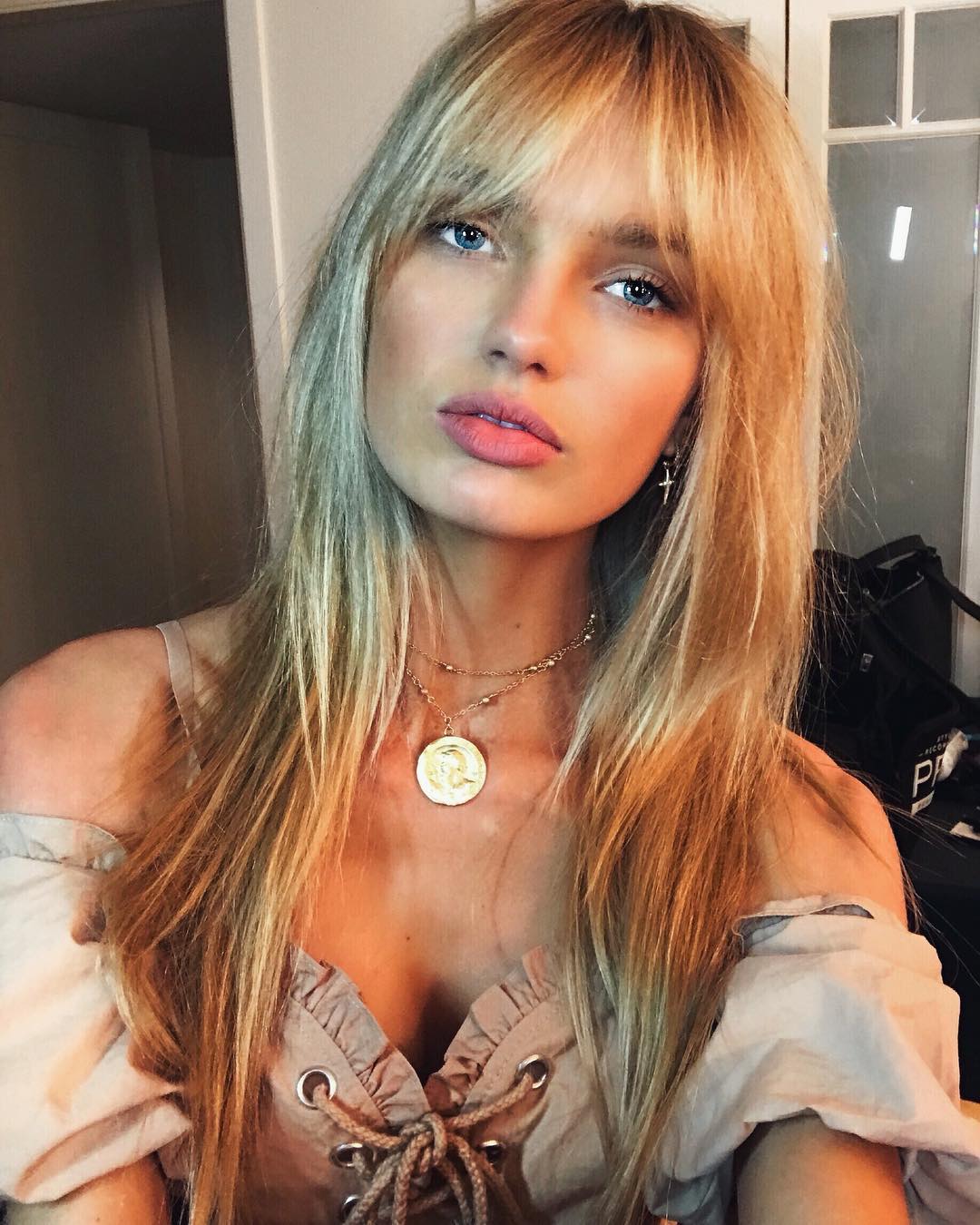 Romee Strijd hairstyles with bangs 2018