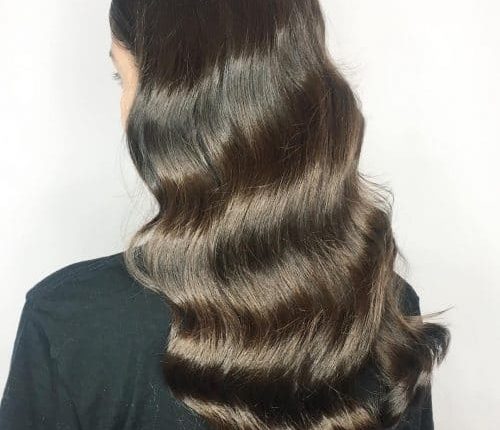 best haircut for wavy hair