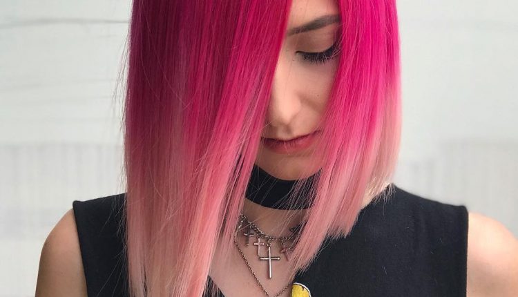 Chic Medium Bob Haircut for Women, Shoulder Length Bob Hairstyle Designs